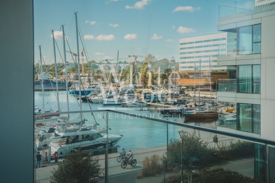 Yacht Park / Widok na Marinę: zdjecie 99248703