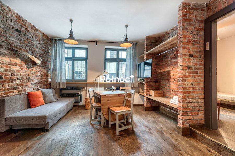 Stare Miasto | Apartament 35 m&sup2; | Sprzątanie