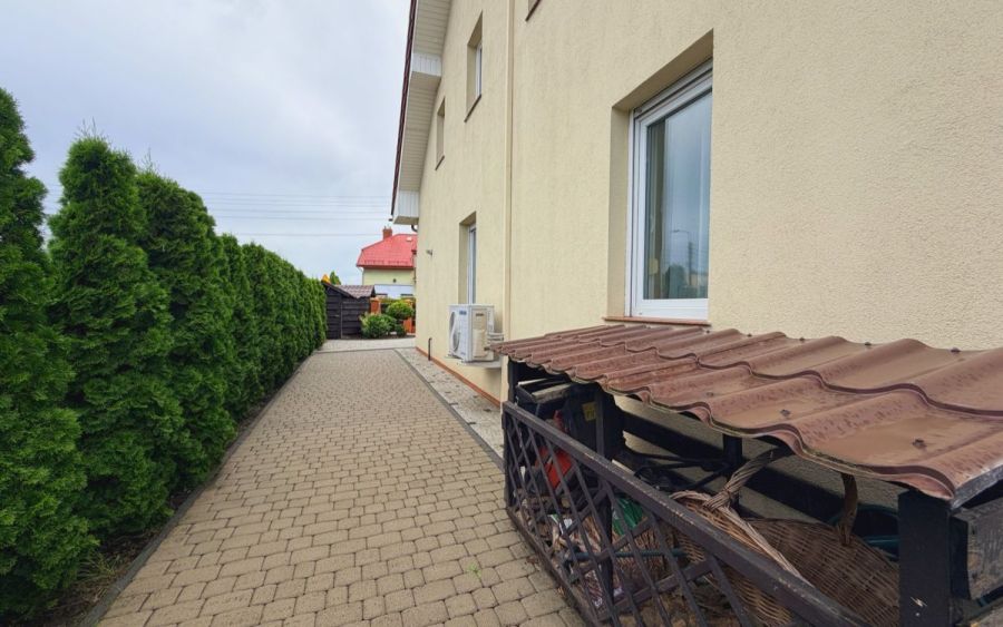 Szereg w Rumi z ogrodem i garażem- 4 pokoje.: zdjecie 99563808