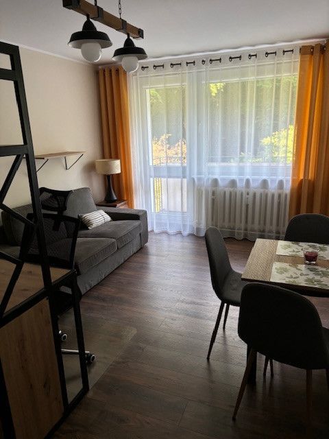Kawalerka 32 m² w Sopocie | balkon | widok na las