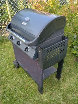 sprzedam używany grill gazowy trój palnikowy MG665 master grill: zdjecie 99273444