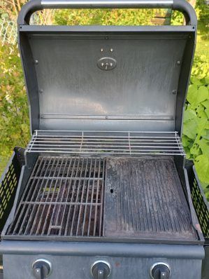 sprzedam używany grill gazowy trój palnikowy MG665 master grill: zdjecie 99273450