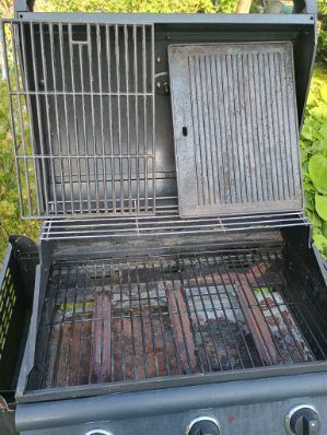 sprzedam używany grill gazowy trój palnikowy MG665 master grill: zdjecie 99273451