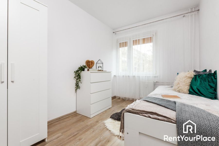 Pokój 9,3 m² w trzypokojowym mieszkaniu, Chełm, Dragana