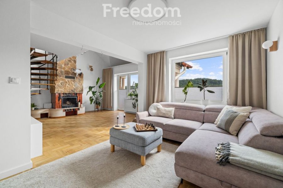 Przestronne, dwupoziomowe mieszkanie 128 m2 przy lesie