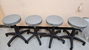 Taborety kosmetyczne, używane, sprawne: zdjecie 66517180