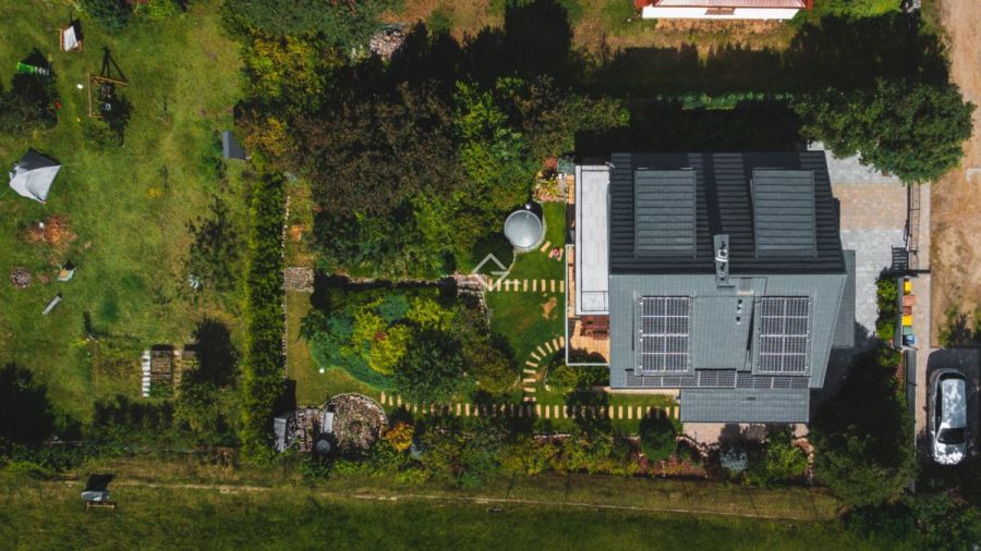 Dom w otoczeniu natury | Zadbany ogród | Jezioro: zdjecie 99300569