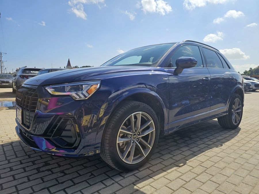 Audi Q3