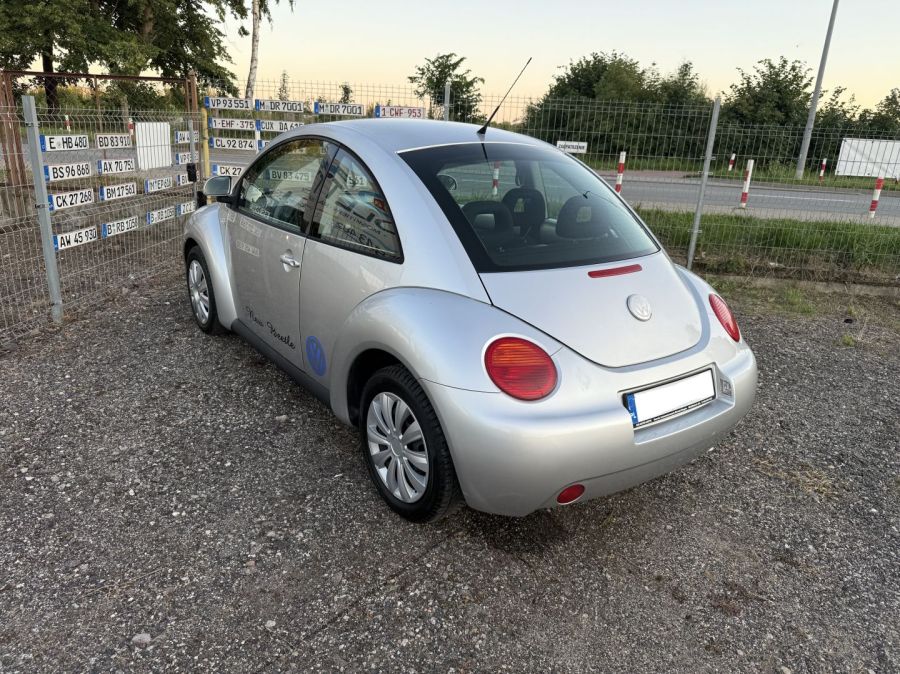 Volkswagen New Beetle