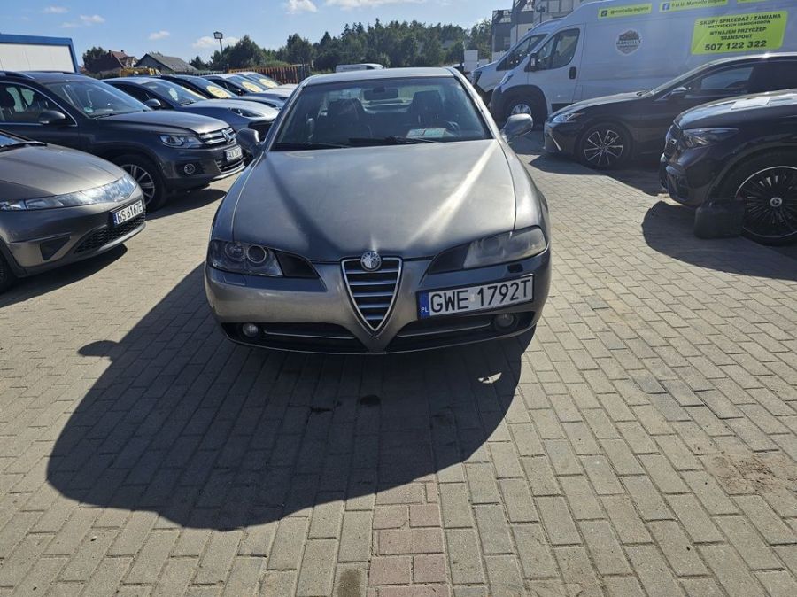 Alfa Romeo 166