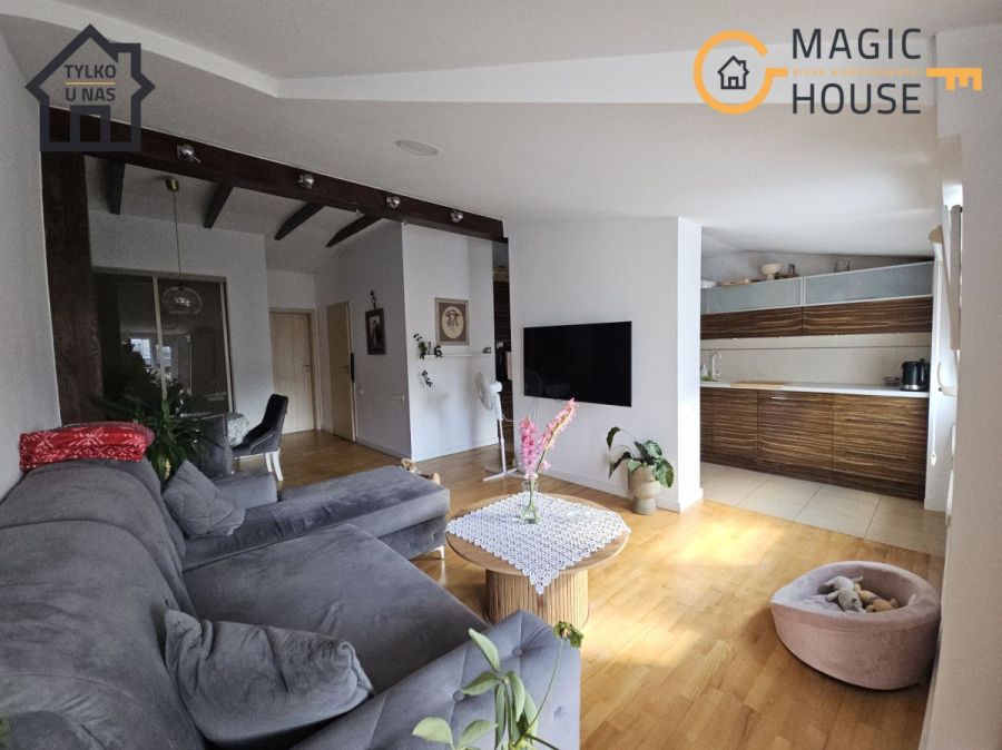 Klimatyczne 91 m&sup2; w centrum Gdyni | duży balkon