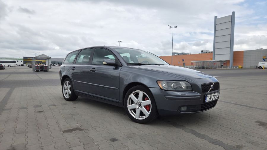 Volvo V50