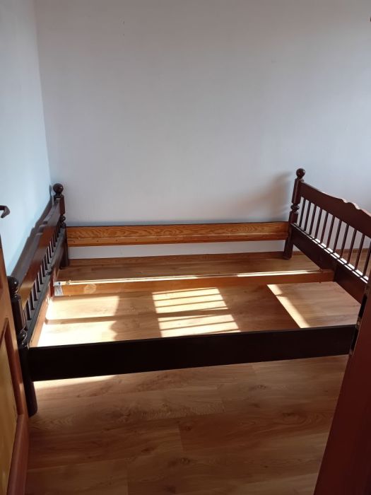 łóżko do sypialni drewniane za darmo: zdjecie 99368062