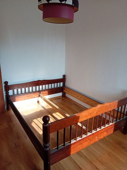 łóżko do sypialni drewniane za darmo: zdjecie 99368064