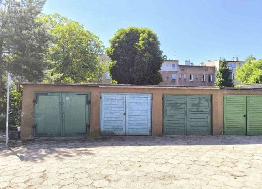 Sprzedam garaż 16,6 mkw w Gdańsku Wrzeszczu prąd oświetlenie: zdjecie 99389345