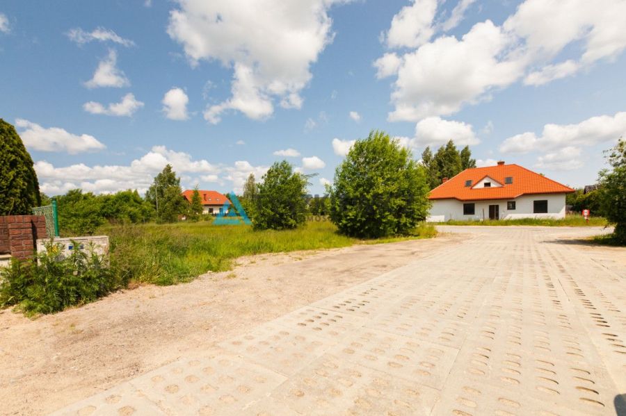 Uzbrojona działka 1023 m&sup2; | projekt domu w cenie: zdjecie 99392003