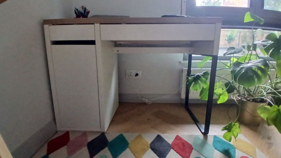 Biurko Ikea micke z szafką, blat w kratkę: zdjecie 99394911
