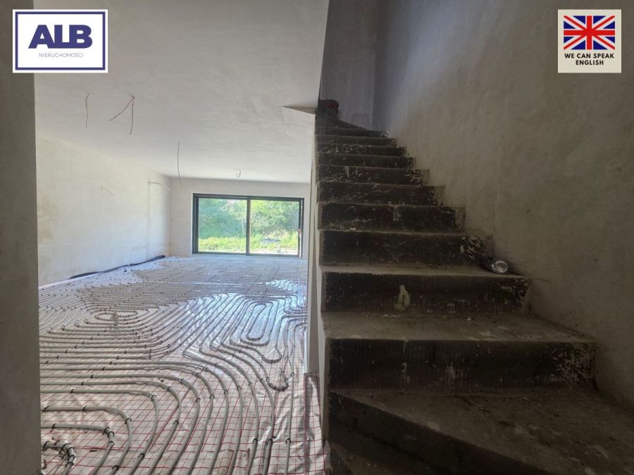Duża połówka bliźniaka w świetnej lokalizacji!: zdjecie 99429037