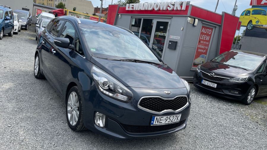 Kia Carens