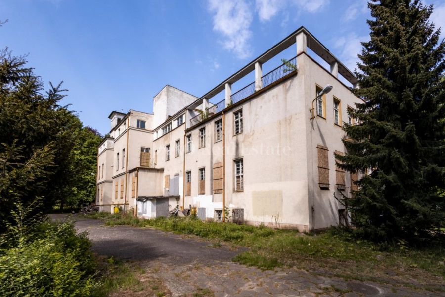 Największy pałac z założeniem parkowym w Sopocie: zdjecie 99408646