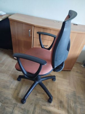 Sprzedam komodę i fotel obrotowy: zdjecie 66532774