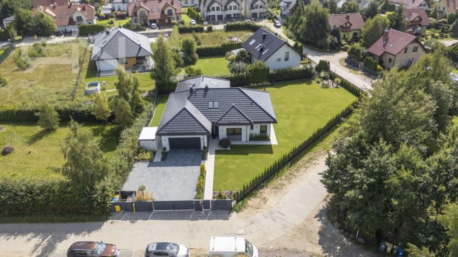 Parterowy dom wykończony w wysokim standardzie: zdjecie 99417023