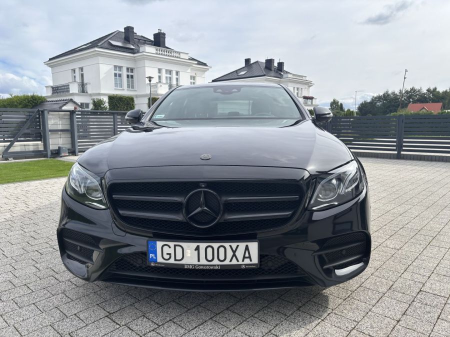 Mercedes-Benz E 220