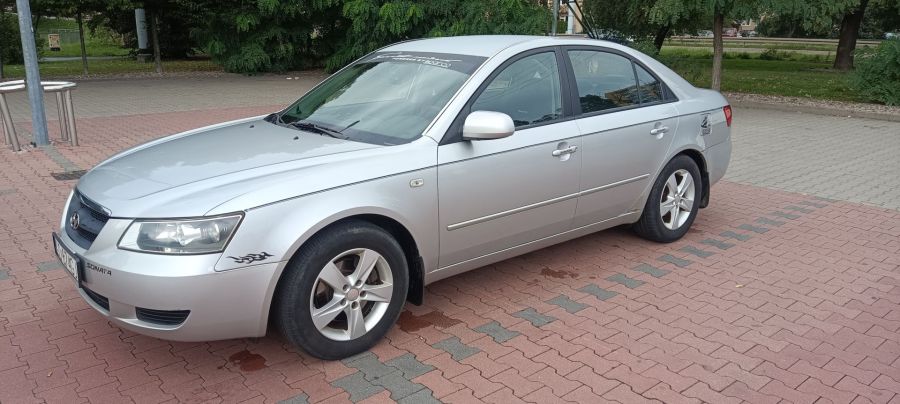 Hyundai Sonata