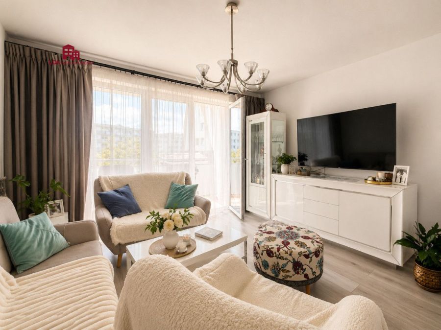 Eleganckie 3 pokoje po remoncie balkon 11m2