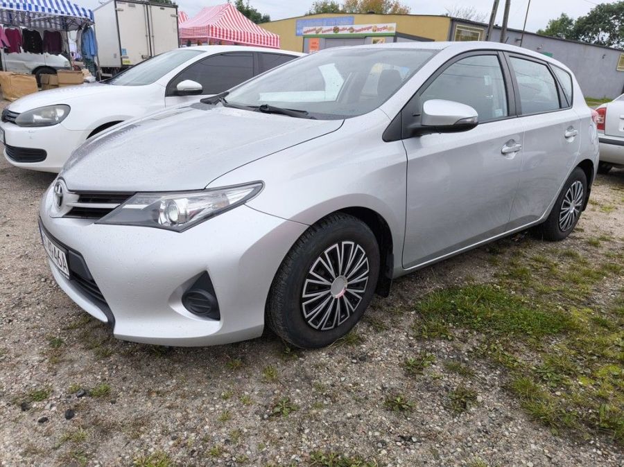 Toyota Auris