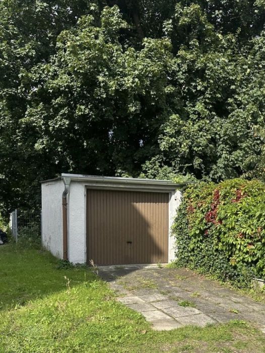 Garaż z kanałem w Oliwie: zdjecie 99428192