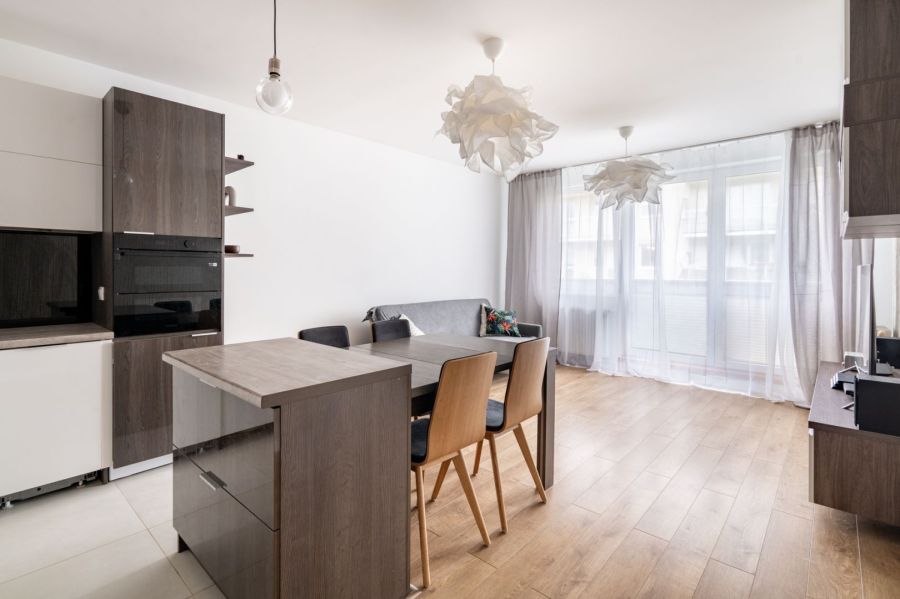 Dla rodziny / 4 pokoje / Winda / Blisko szkoła / Morena Piecki Migowo: zdjecie 99430676