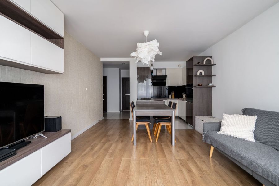 Dla rodziny / 4 pokoje / Winda / Blisko szkoła / Morena Piecki Migowo: zdjecie 99430685