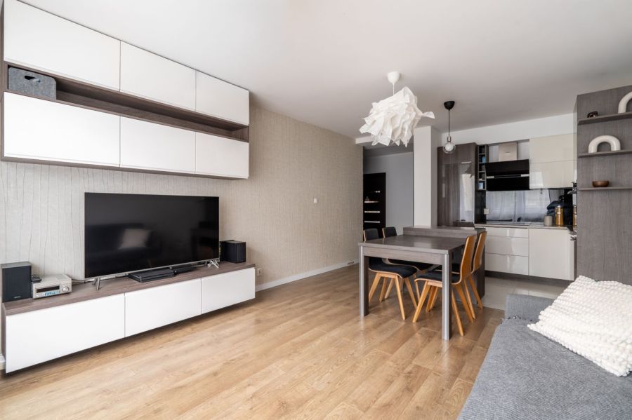 Dla rodziny / 4 pokoje / Winda / Blisko szkoła / Morena Piecki Migowo: zdjecie 99430686