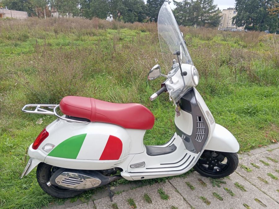 Sprzedam Vespa im GTS 125: zdjecie 99439532