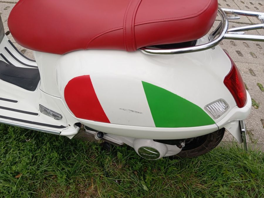 Sprzedam Vespa im GTS 125: zdjecie 99439534