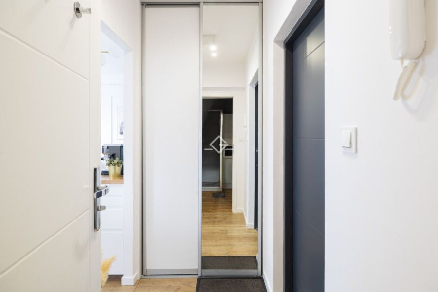 Gotowe do wprowadzenia | Po generalnym  remoncie |: zdjecie 99440695