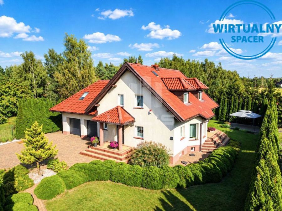 Solidny dom z garażem dwustanowiskowym