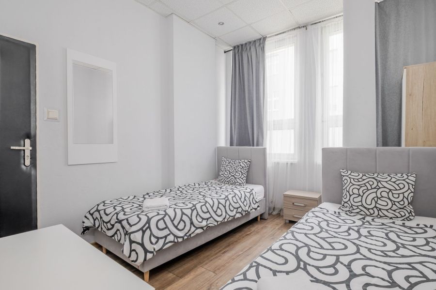 Hostel Gdynia - Prywatne pokoje w centrum: zdjecie 99572878