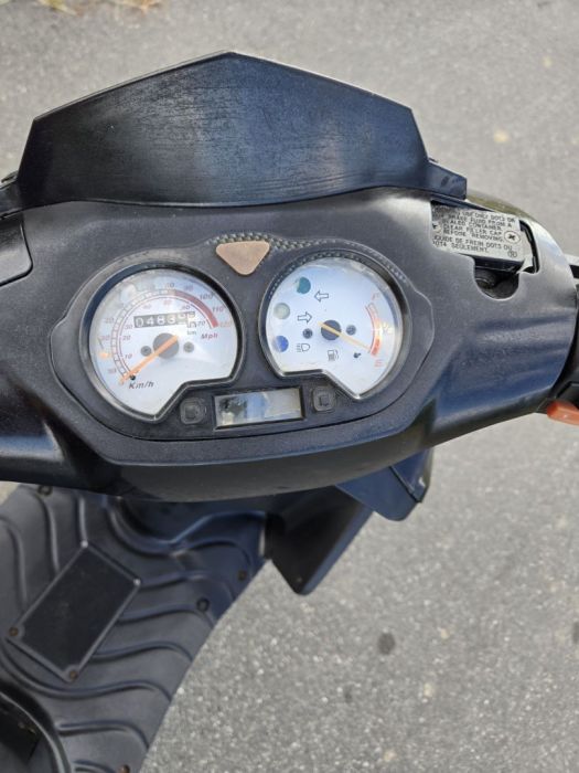 Skuter 125cm rok 2008 yiying przebieg 4300km techn: zdjecie 99454092