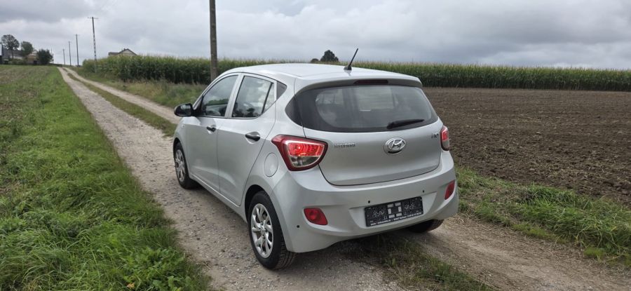 Hyundai i10