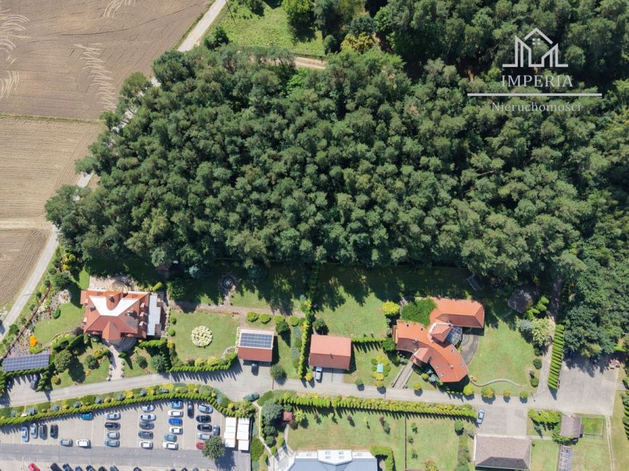 Dwie luksusowe rezydencje w jednym miejscu 840m2