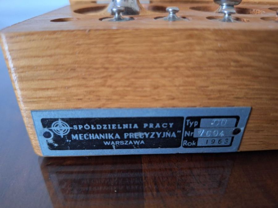 Zestaw 11 odważników w drewnianym etui Vintage Mechanika Precyzyjna: zdjecie 99460109