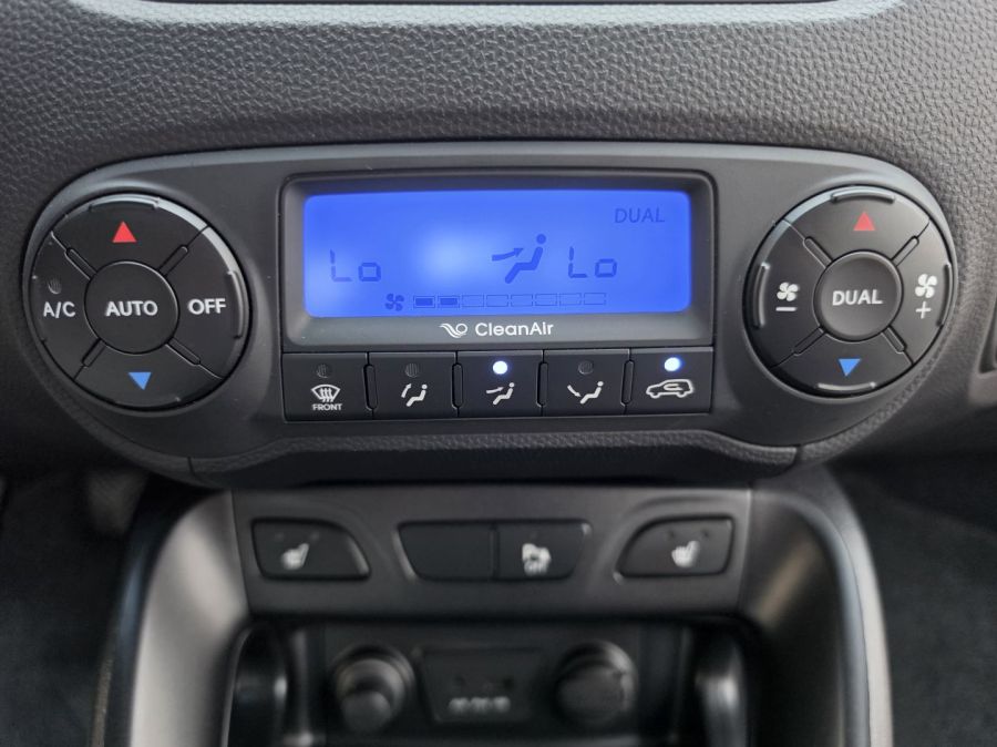 Hyundai ix35 1.6 2WD Fifa World Cup Edition: zdjecie 99462194