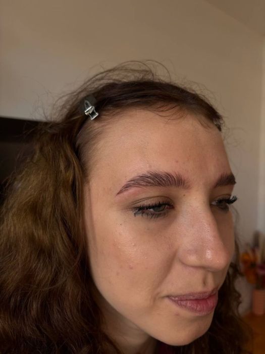 Stylizacja brwi: zdjecie 99463454