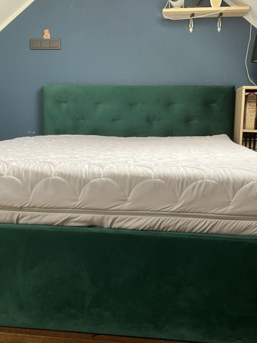 Tapczan + dwie okrągłe pufy na nóżkach: zdjecie 99464563