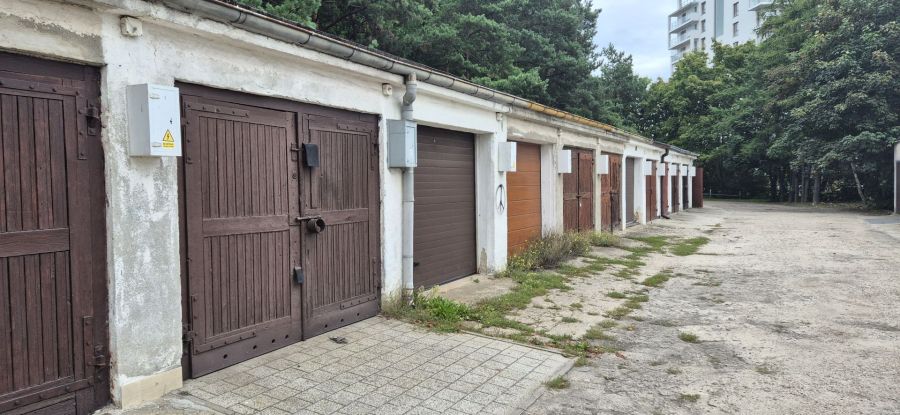 Garaż murowany: zdjecie 99465402