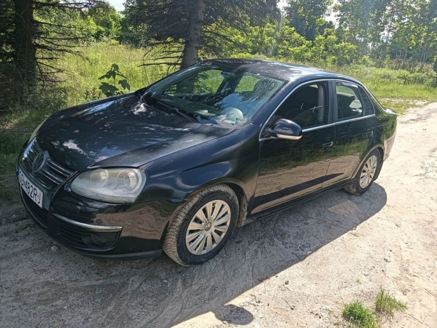 Volkswagen Jetta V