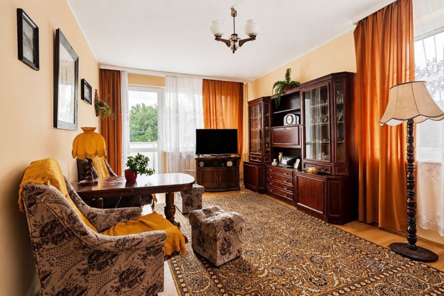 Karwiny | potencjał 3 pokoi | balkon z widokiem