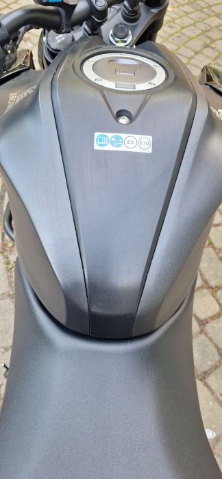 Honda CB125R 2025 | 8300 km | salon PL | 1 właścic: zdjecie 99475347